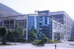 学历层次：高中