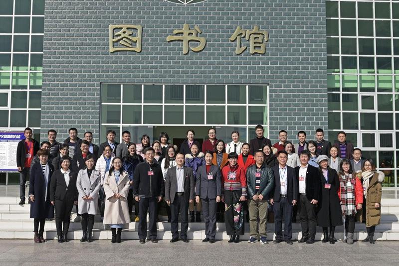 学历层次：职业学校