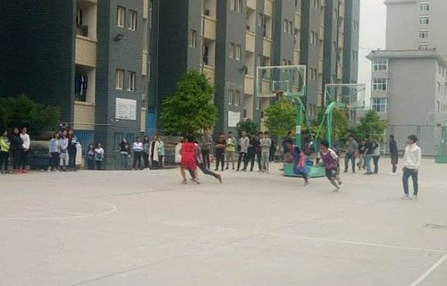 学历层次：职业学校